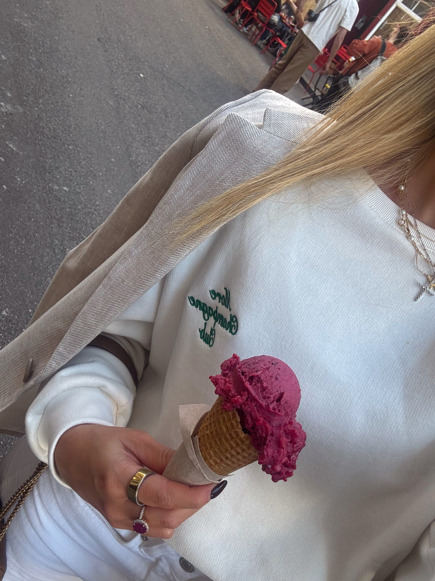 CHAMPAGNE SWEATSHIRT